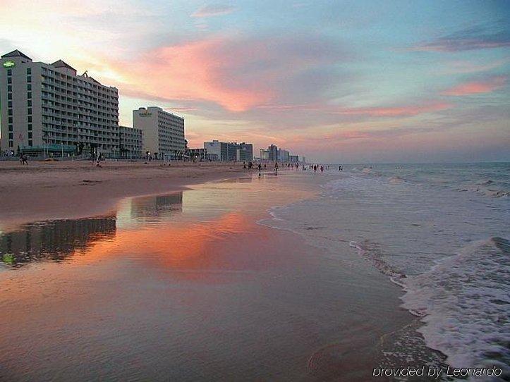 Holiday Inn Express Hotel & Suites Virginia Beach Oceanfront, An Ihg Hotel Exteriér fotografie