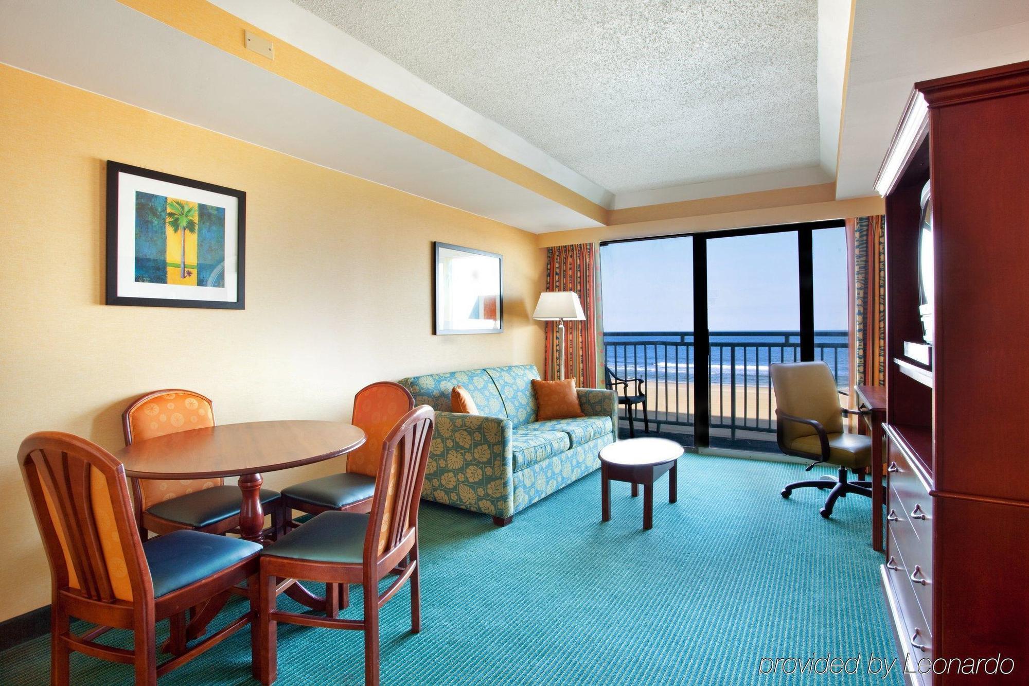 Holiday Inn Express Hotel & Suites Virginia Beach Oceanfront, An Ihg Hotel Pokoj fotografie